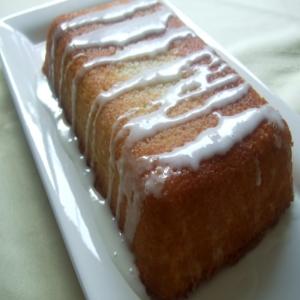 Lemon Delight Pound Cake_image