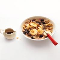 Oatmeal with Blueberries, Walnuts, and Bananas image