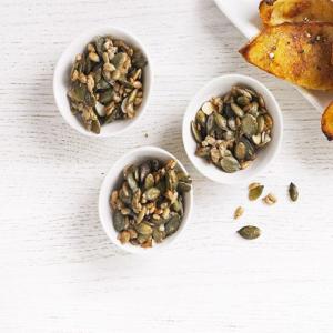 Chinese-spiced seed mix image