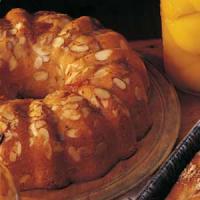 Easy Almond Apricot Coffee Cake_image