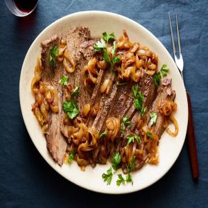 Classic Beef Brisket With Caramelized Onions_image