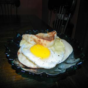 Fried Eggs With Cheese_image