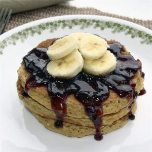 Peanut Butter and Jelly Oatmeal Pancakes_image