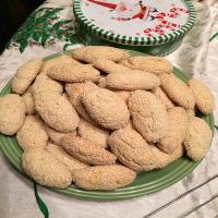Aunt Pearl's Sesame Seed Cookies (Giuggiulena)_image