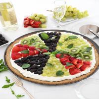 Fruit Pizza with Brown Sugar Cookie Crust_image