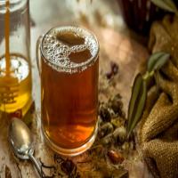 Delicious & Simple Apple Mead Recipe - Apple Cyser At Home_image