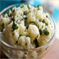 Cauliflower Salad With Capers, Parsley and Vinegar_image