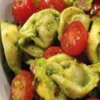 Tortellini Pesto Salad_image