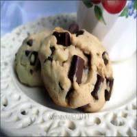 Chunky Chocolate Chip Walnut Cookie_image