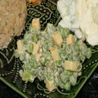 Quick & Simple Green Pea & Cheddar Salad image