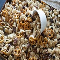 Buttery Gluten-Free Ranch Chex® Mix_image