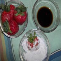Strawberry With Balsamic Vinegar_image