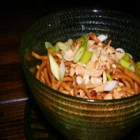 Cold Chinese Noodles in Peanut-Sesame Sauce image