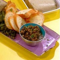 Forest Spread and Pate Platter with Sliced Baguette_image