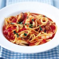 20-minute seafood pasta image