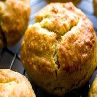 Flaky Buttermilk Biscuits_image