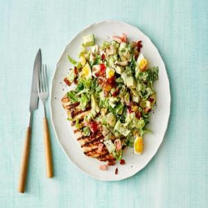 Grilled Chicken with Cobb Salad_image