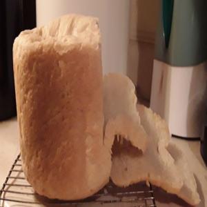 Light Bread Machine Sandwich Bread_image
