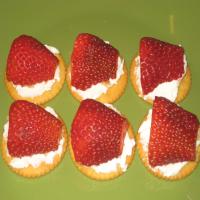 Strawberry Cream Cheese Snacks image