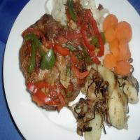 Pork Steaks with Peppers_image