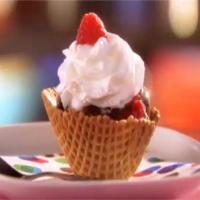 Choco-Berry Waffle Sundae Surprise_image