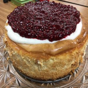 Lemon Cheesecake With Sour Cream and Raspberry_image