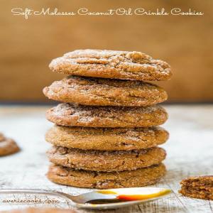 Soft Molasses Coconut Oil Crinkle Cookies_image