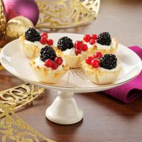 Berries & Swedish Cream Tartlets image