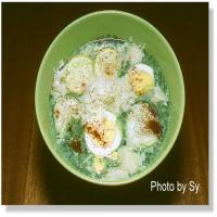Hungarian Three Coin Spinach-Potato Soup image