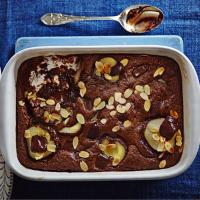 Squidgy chocolate pear pudding image