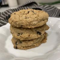 Whole-Wheat Chocolate Chip Cookies_image