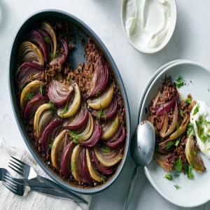 Pomegranate Baked Rice and Onions With Dill_image