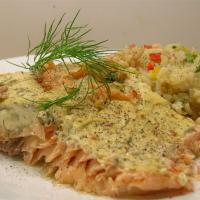 Salmon Fillets with Creamy Dill image