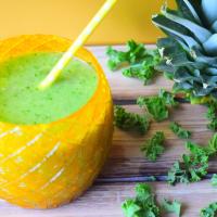Kale and Pineapple Detox Smoothie_image