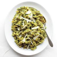 Fusilli with Spinach and Walnut Pesto image