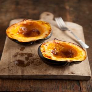 BAKED ACORN SQUASH WITH BROWN SUGAR AND BUTTER Recipe - (4.4/5)_image