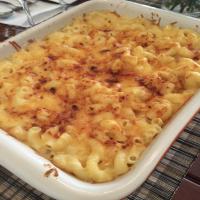 Creamettes Baked Macaroni and Cheese image
