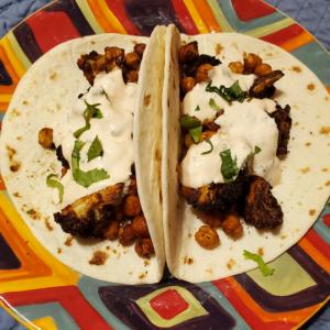 Air Fryer Vegetarian Cauliflower and Chickpea Tacos_image