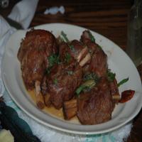 Braised Lamb Shanks & Sun-Dried Tomatoes_image