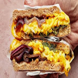 Healthyish Breakfast Sandwiches_image