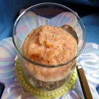 Minted Applesauce With a Hint of Redcurrant_image