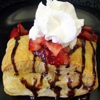 Strawberry Shortcake (Puff Pastry)_image