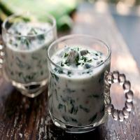 Chilled Yogurt Soup With Spinach and Chickpeas_image