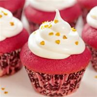 Mini Red Velvet Cupcakes with Italian Meringue Frosting_image