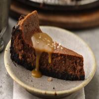 Salted Caramel Stout and Chocolate Cheesecake_image