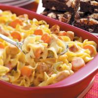 Hearty Chicken Noodle Casserole_image