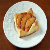 Puff Pastry Peach Tartlets Recipe - (4.2/5)_image