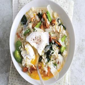 Spring Vegetable Risotto with Poached Eggs_image