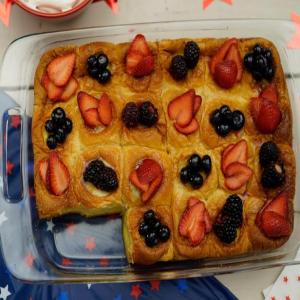 Sweet Roll Bread Pudding_image