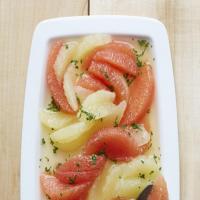 Grapefruit Salad with Honey-Mint Dressing_image